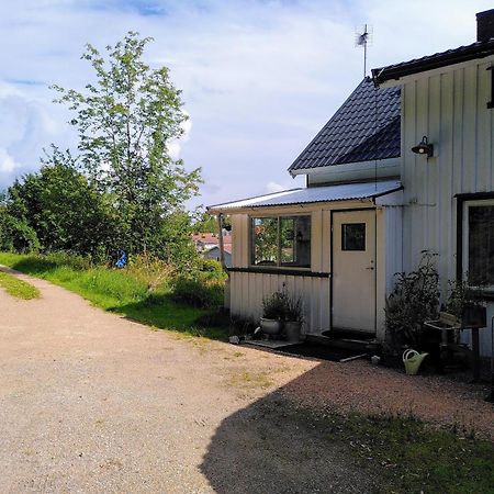 Ferienwohnung Laegenhet Naturnaera I Henån Exterior foto